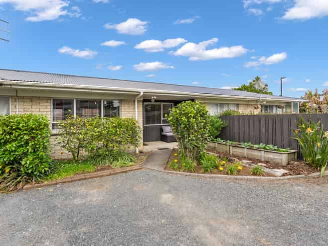 3/165 Kamo Road, Kensington