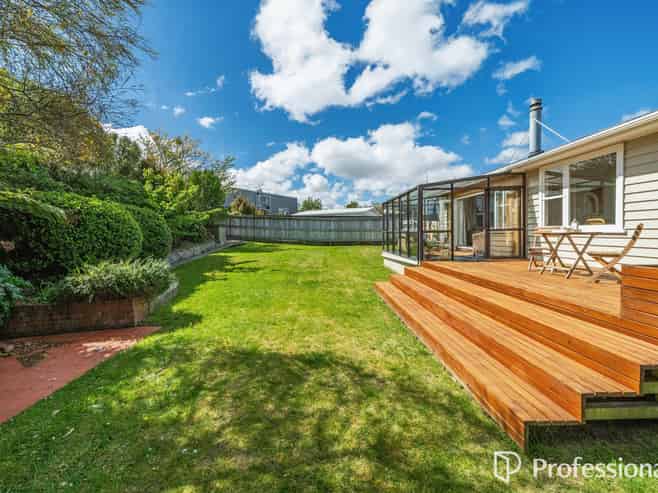 18 Barberry Grove, Maungaraki