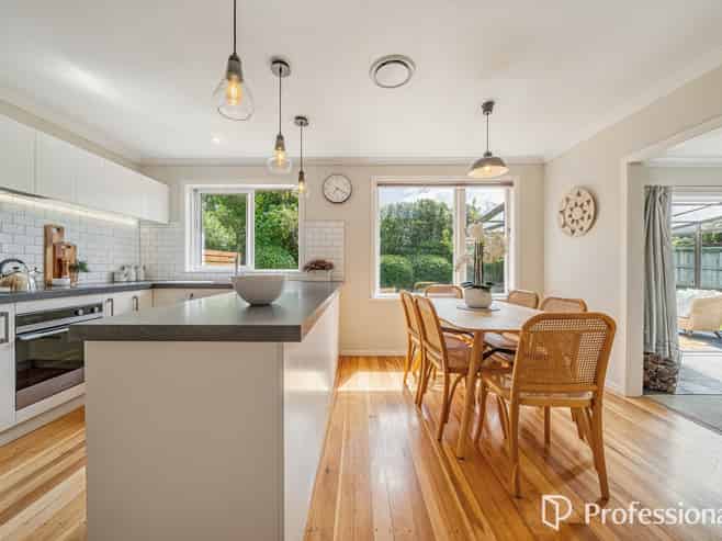 18 Barberry Grove, Maungaraki