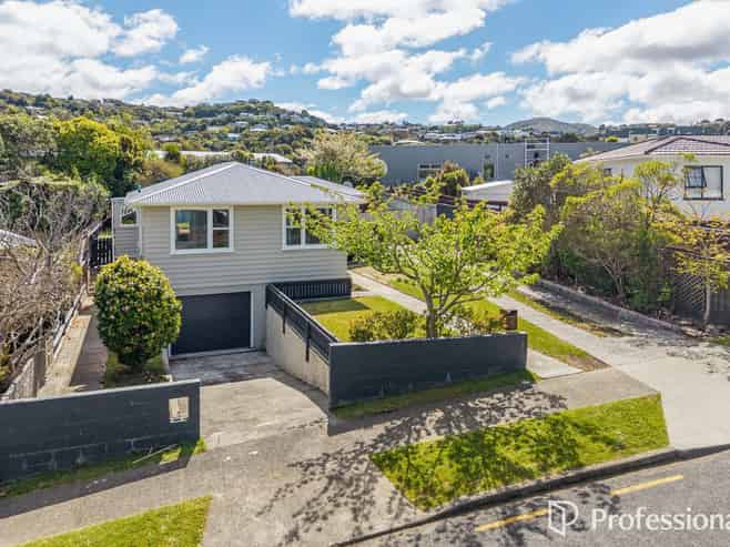18 Barberry Grove, Maungaraki