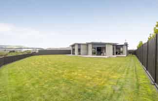 48 Sardinia Grove, FITZHERBERT