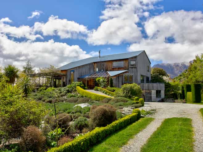 206 Peninsula Road, Kelvin Heights