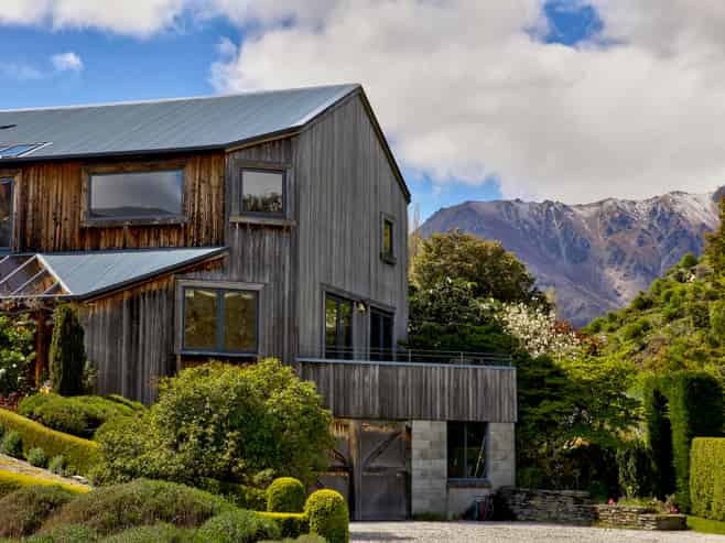 206 Peninsula Road, Kelvin Heights