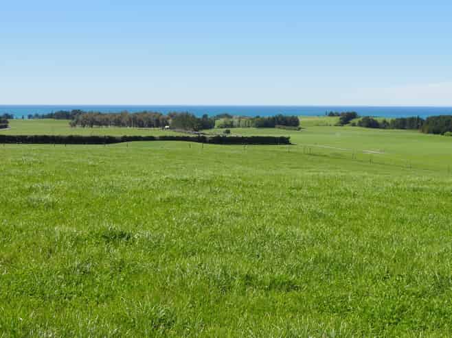 1492 Happy Valley Road, Motunau