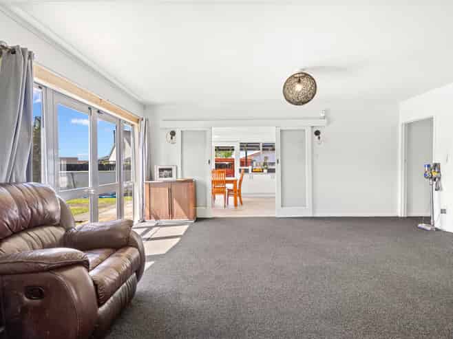 54 Denby Crescent, Tikipunga