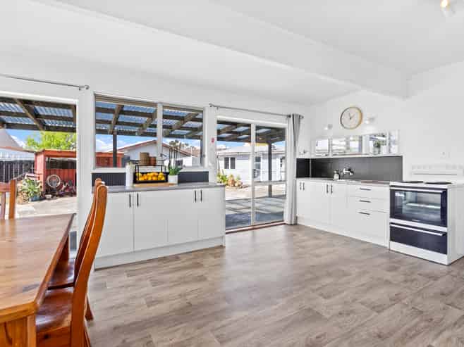 54 Denby Crescent, Tikipunga