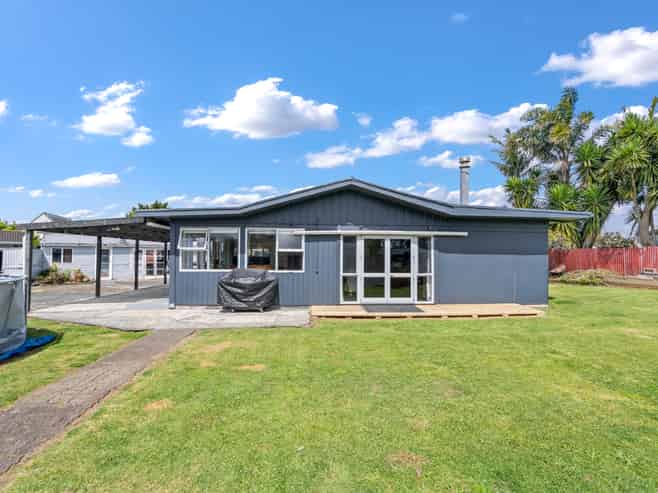 54 Denby Crescent, Tikipunga