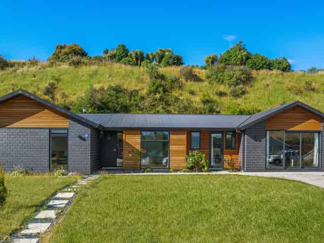 12 Hicks Road, Lower Shotover