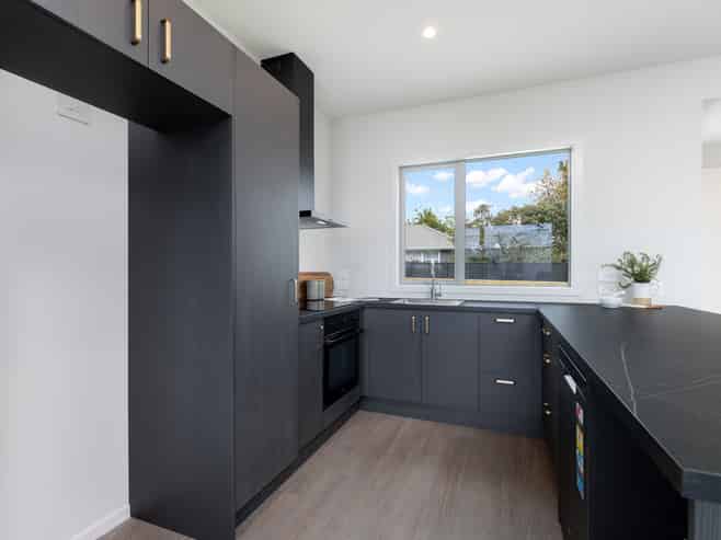15A & 15D Neale Avenue, Stoke