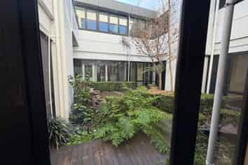 Room to Grow - A City Fringe Office Opportunity