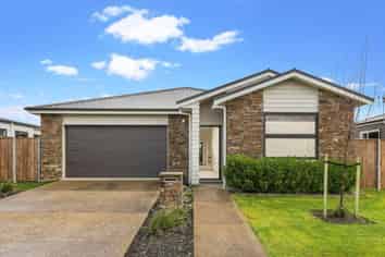 24 Ara Kakara Avenue, Huapai