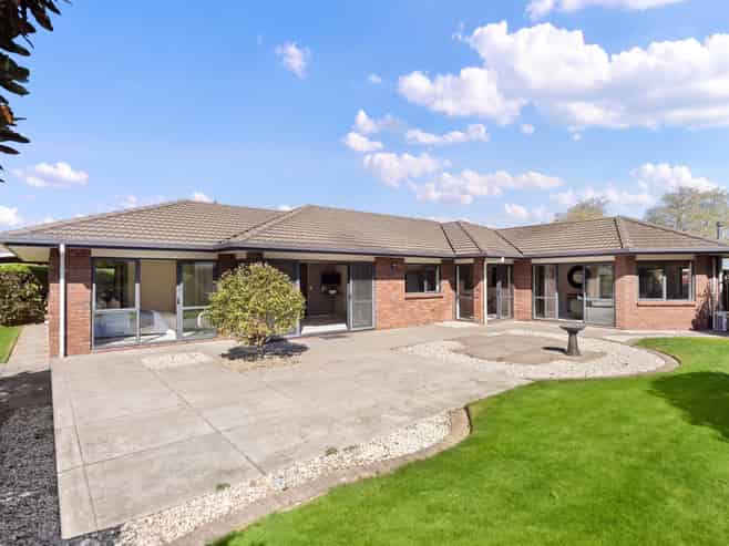8 Christy Brown Place, Cambridge