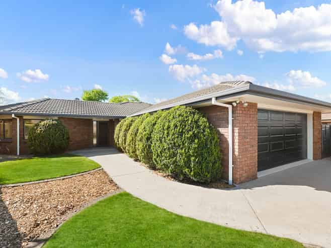8 Christy Brown Place, Cambridge