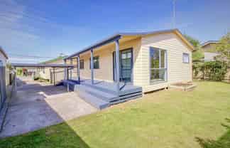82A Fox Road, Springvale
