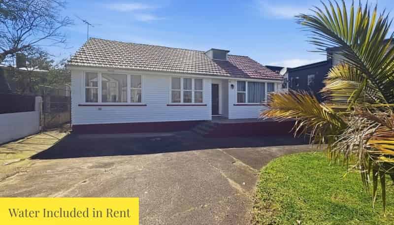8 Richard Road, Mangere