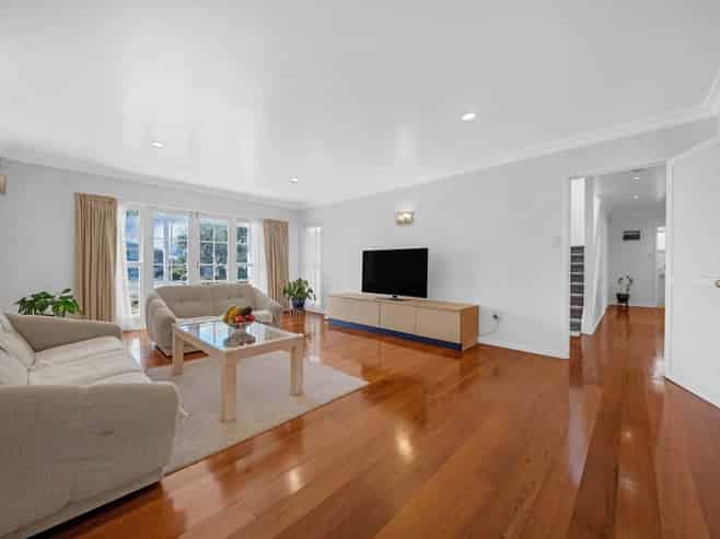 11 Melissa Place, Farm Cove