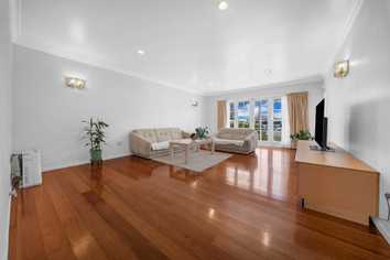 11 Melissa Place, Farm Cove