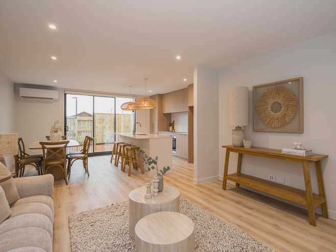 2/1 Adzebill court, Rototuna