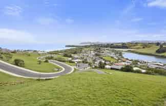 25 Ocean Heights Drive, Ocean Grove