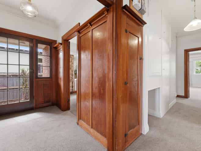 11 Waterloo Street, Saint Kilda