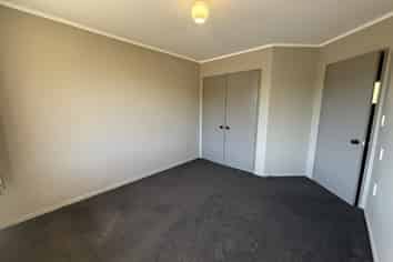 2/37 Bishopdale Avenue, Bishopdale