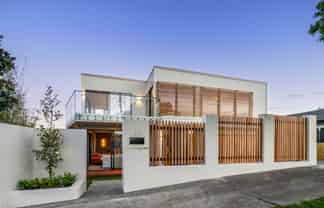 64 Codrington Crescent, Mission Bay