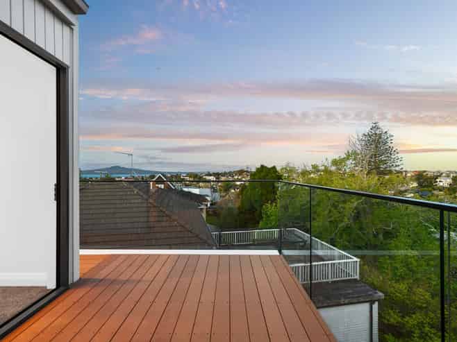 64 Codrington Crescent, Mission Bay