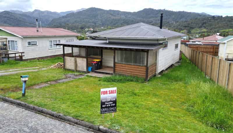  710 Seven Mile Road, Runanga