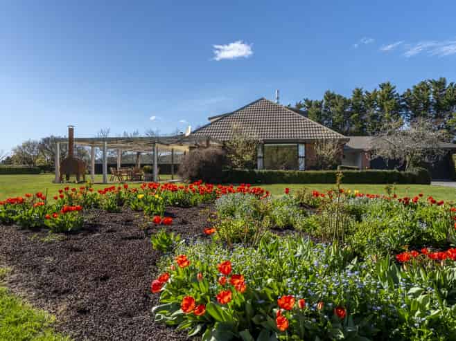 360 Te Whiti Road, Homebush