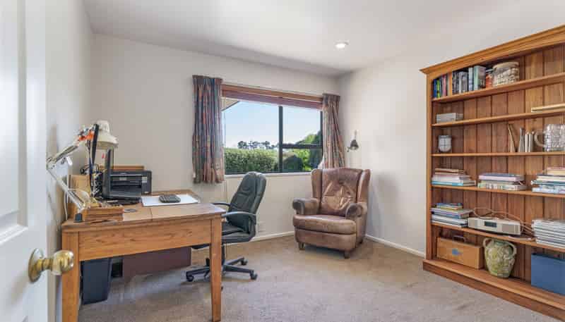 360 Te Whiti Road, Homebush