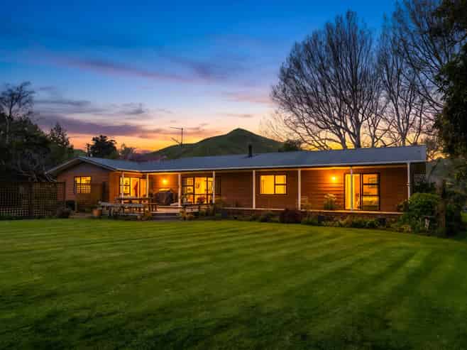 722 Castle Hill Road, Alfredton