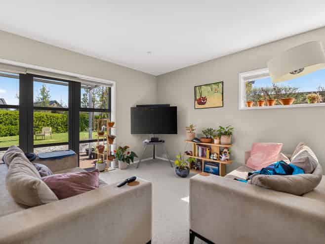 7 Bretby Court, Jacks Point