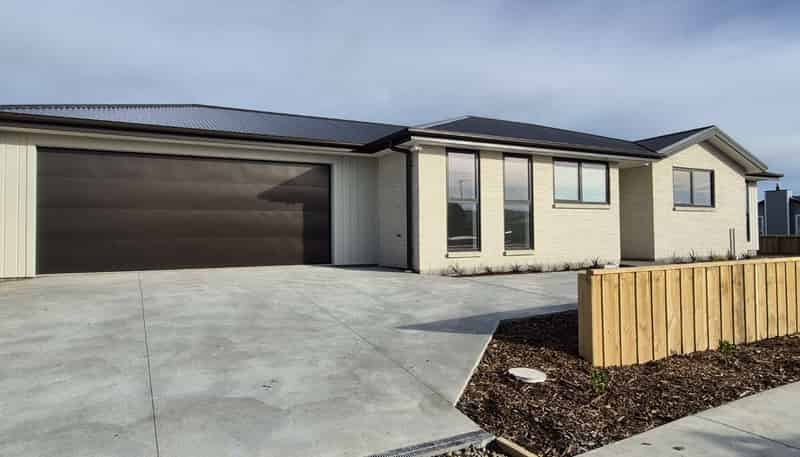 47 Ebenezer Drive, Lincoln