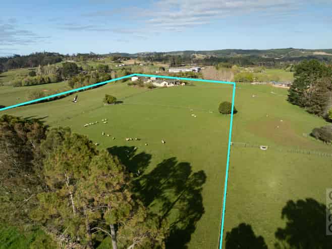 1224 State Highway 16, WAIMAUKU