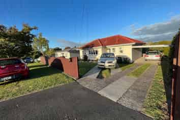 24 Hillcrest Road, Hillcrest