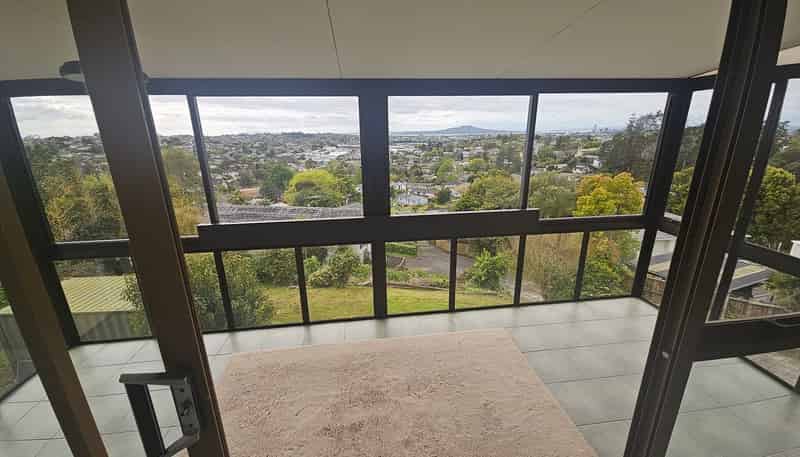 611B Glenfield Road, Totara Vale