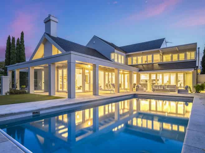 286 Hurstmere Road, Takapuna