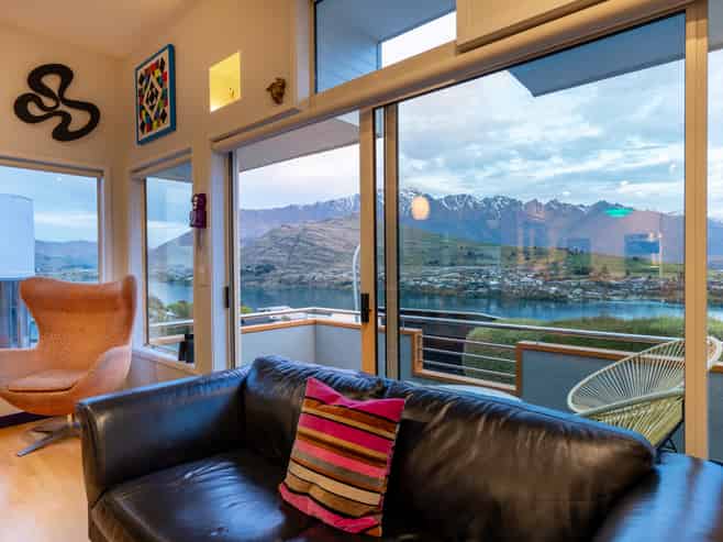 B/13 Peregrine Place, Queenstown Hill