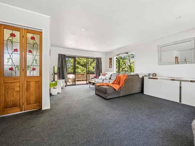 2/149 Glengarry Road, Glen Eden
