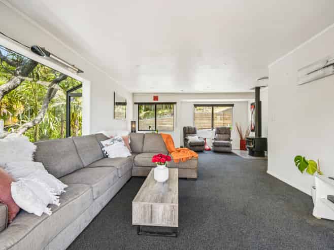 2/149 Glengarry Road, Glen Eden