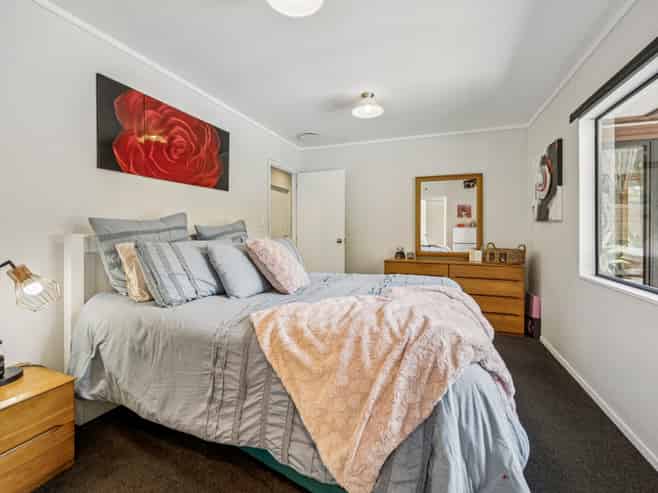 2/149 Glengarry Road, Glen Eden