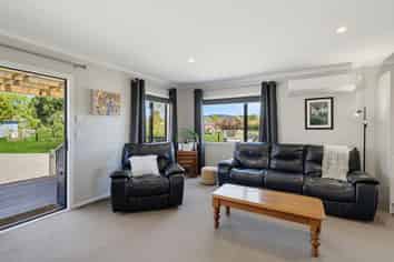 143 Elsthorpe Road, Otane