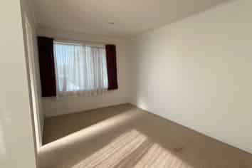 17A Keinan Avenue, Milton