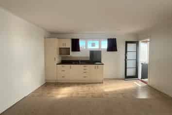 17A Keinan Avenue, Milton