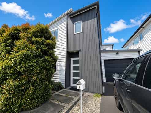 7 Silvereye Road, Hobsonville