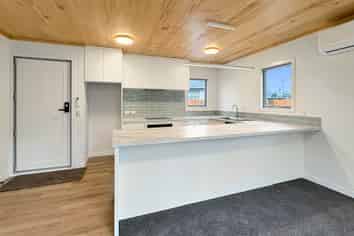 2/46 Sullivan Av, Woolston