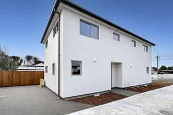 2/46 Sullivan Av, Woolston