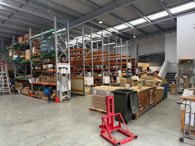 Modern, High Profile Workshop Package