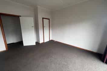 Manawatu / Whanganui - Address withheld