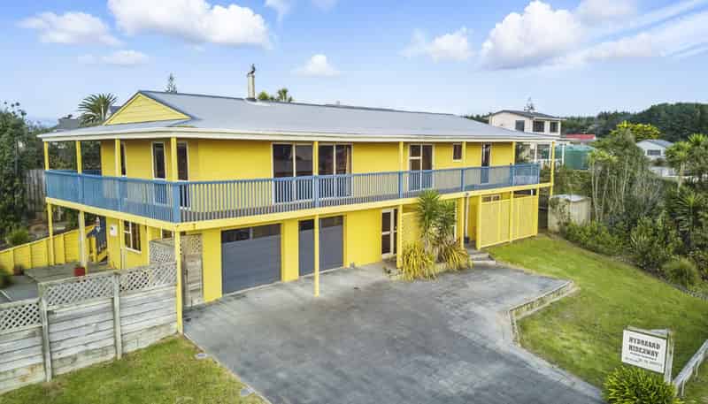 9 Takitimu Street, Waitarere Beach